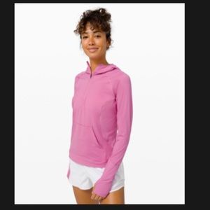 Lululemon sleek performance half zip hood